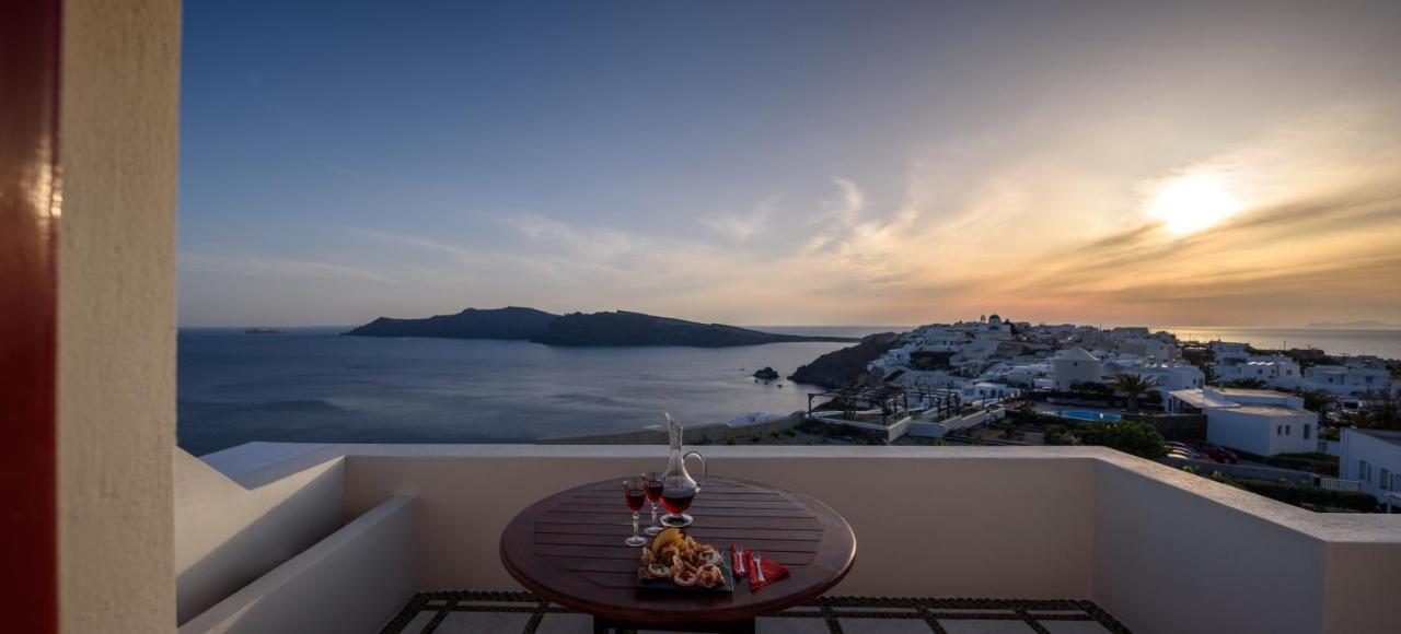 Nikos Aparthotel Oia (Santorini)