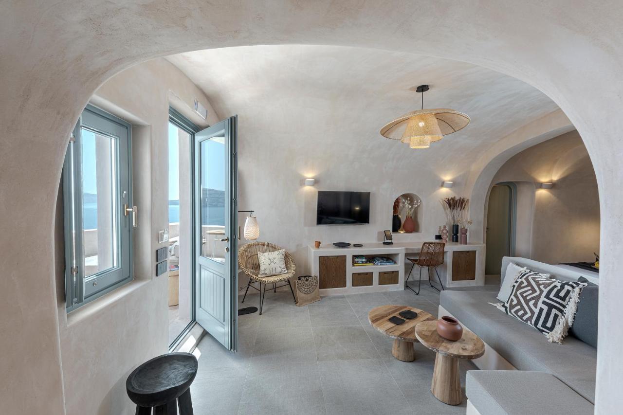 The Exotic Cave Villa Oia (Santorini)