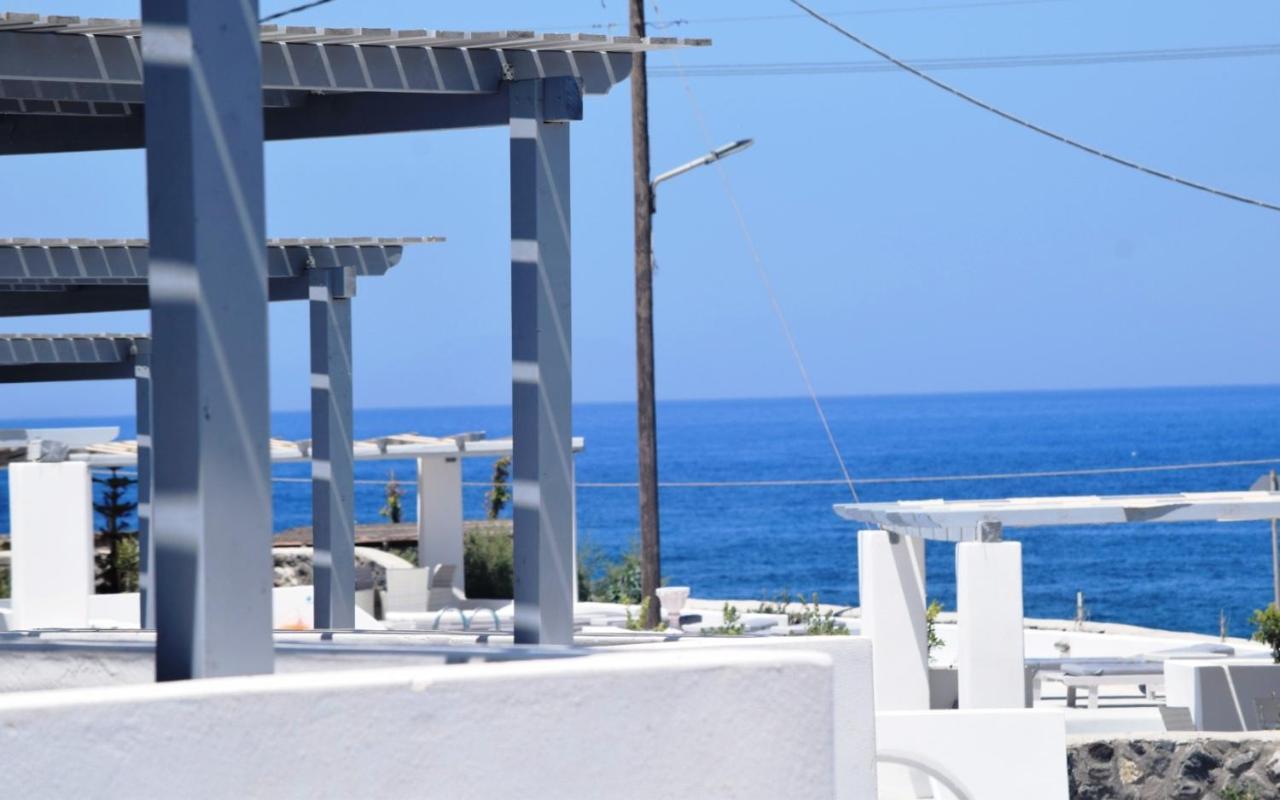Sea Paradise - Seaside & Private Jacuzzi Oia (Santorini)