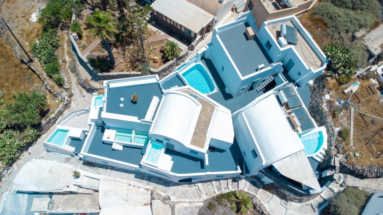 White Cave Aparthotel