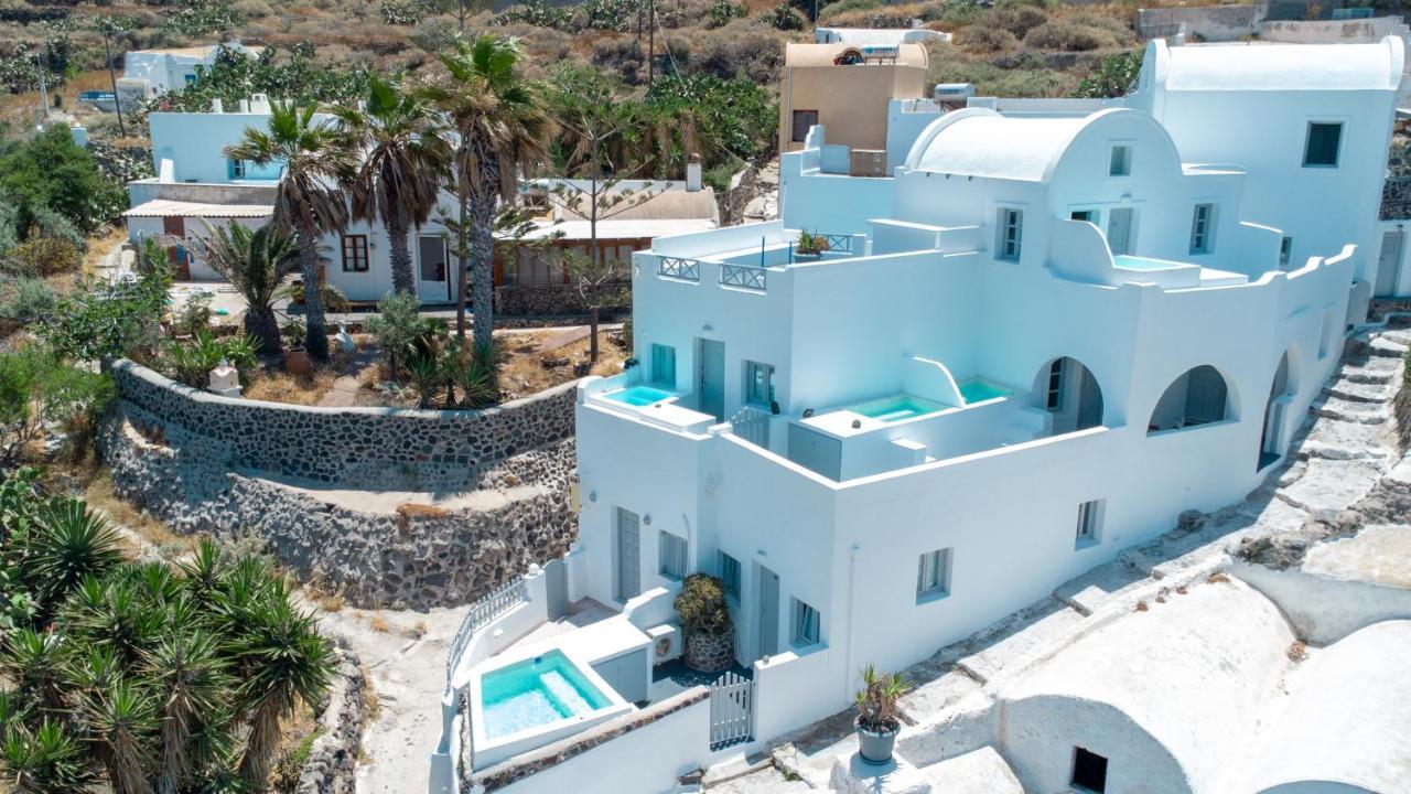 White Cave 3* Oia (Santorini)