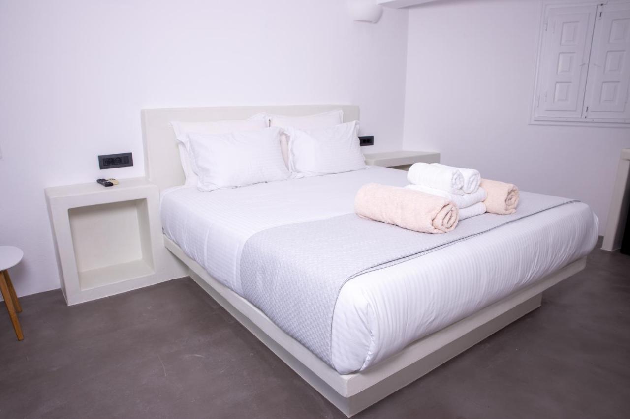 Aparthotel White Cave