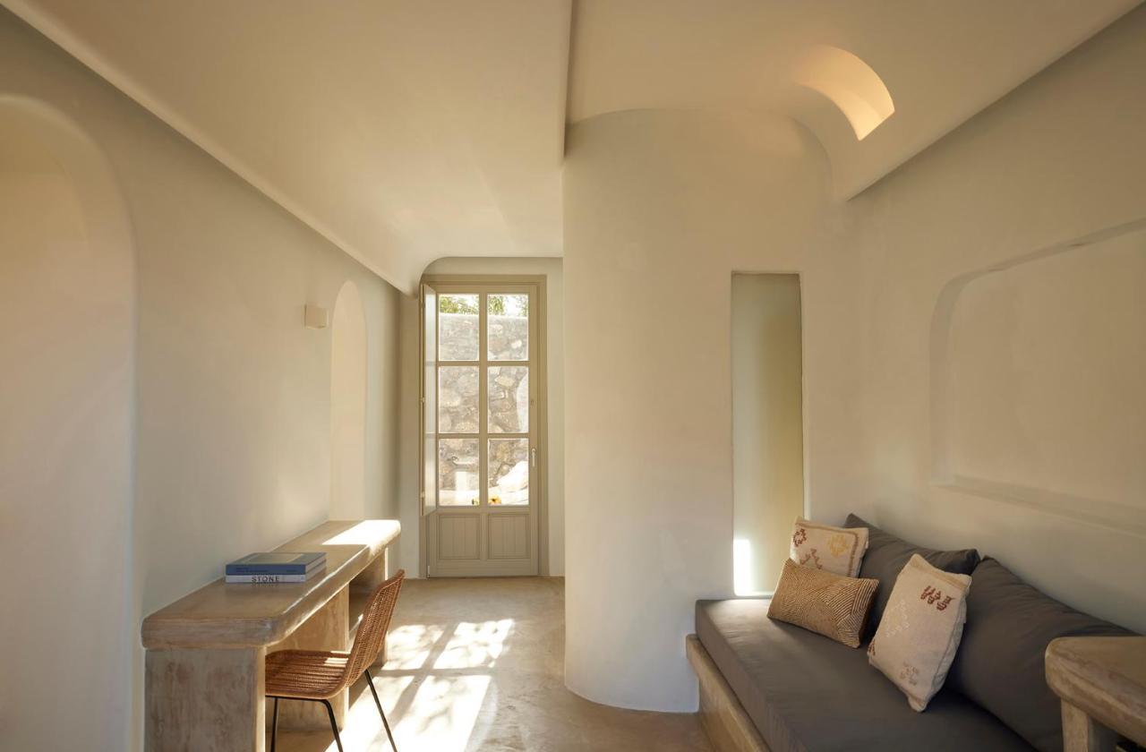 Hotel Danae Santorini