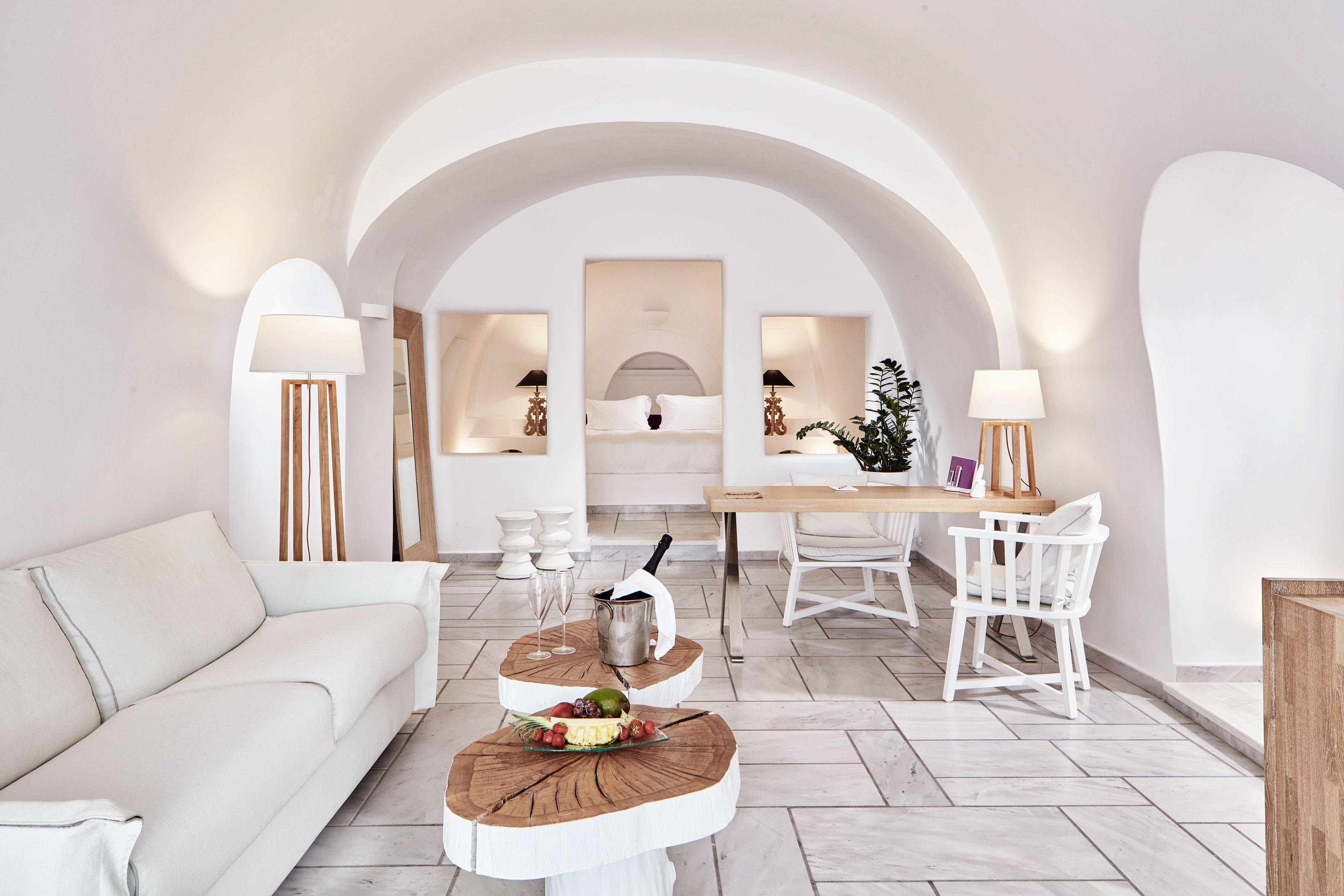 Charisma Oia (Santorini)