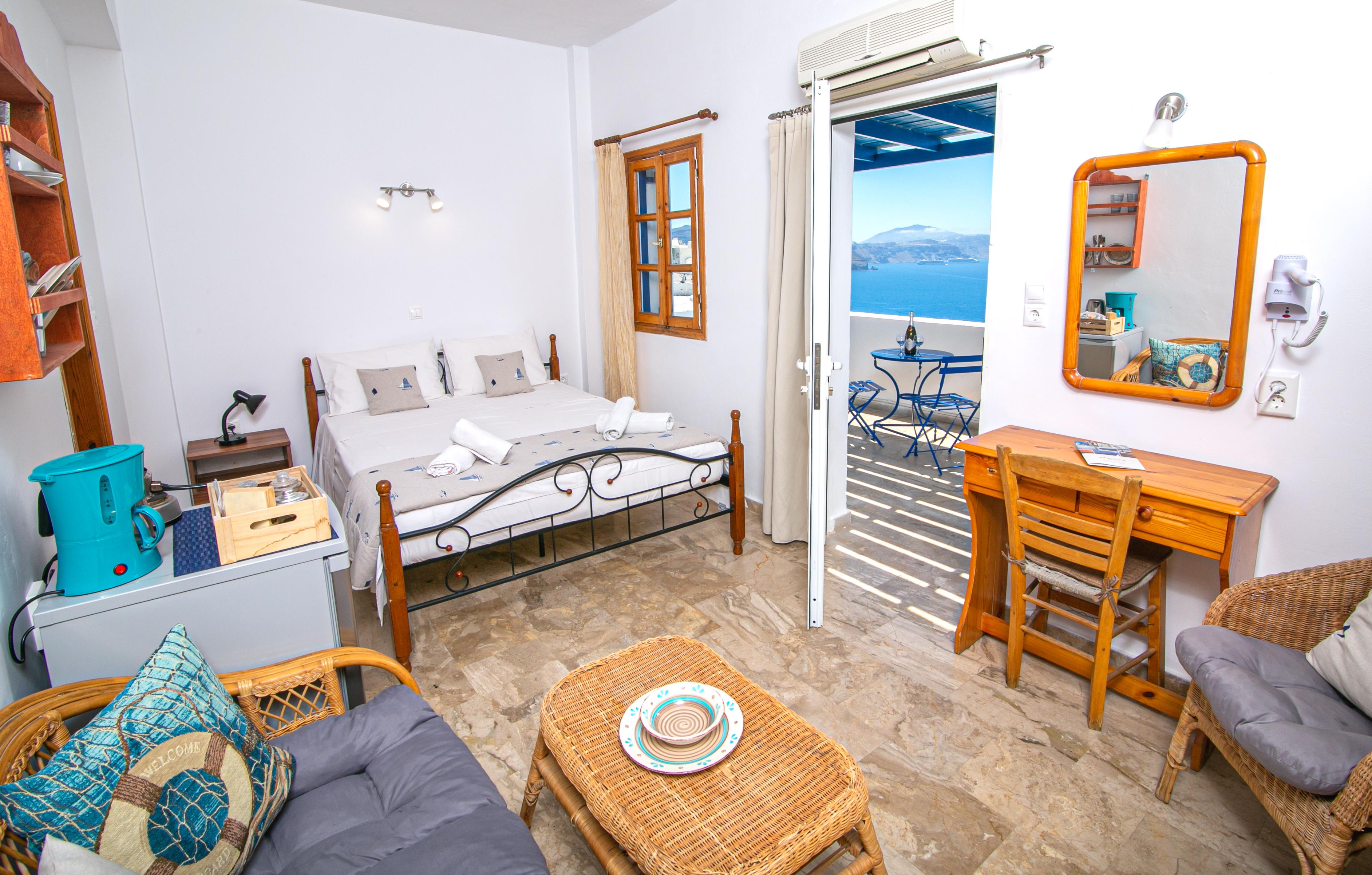 Stelios Apartment *