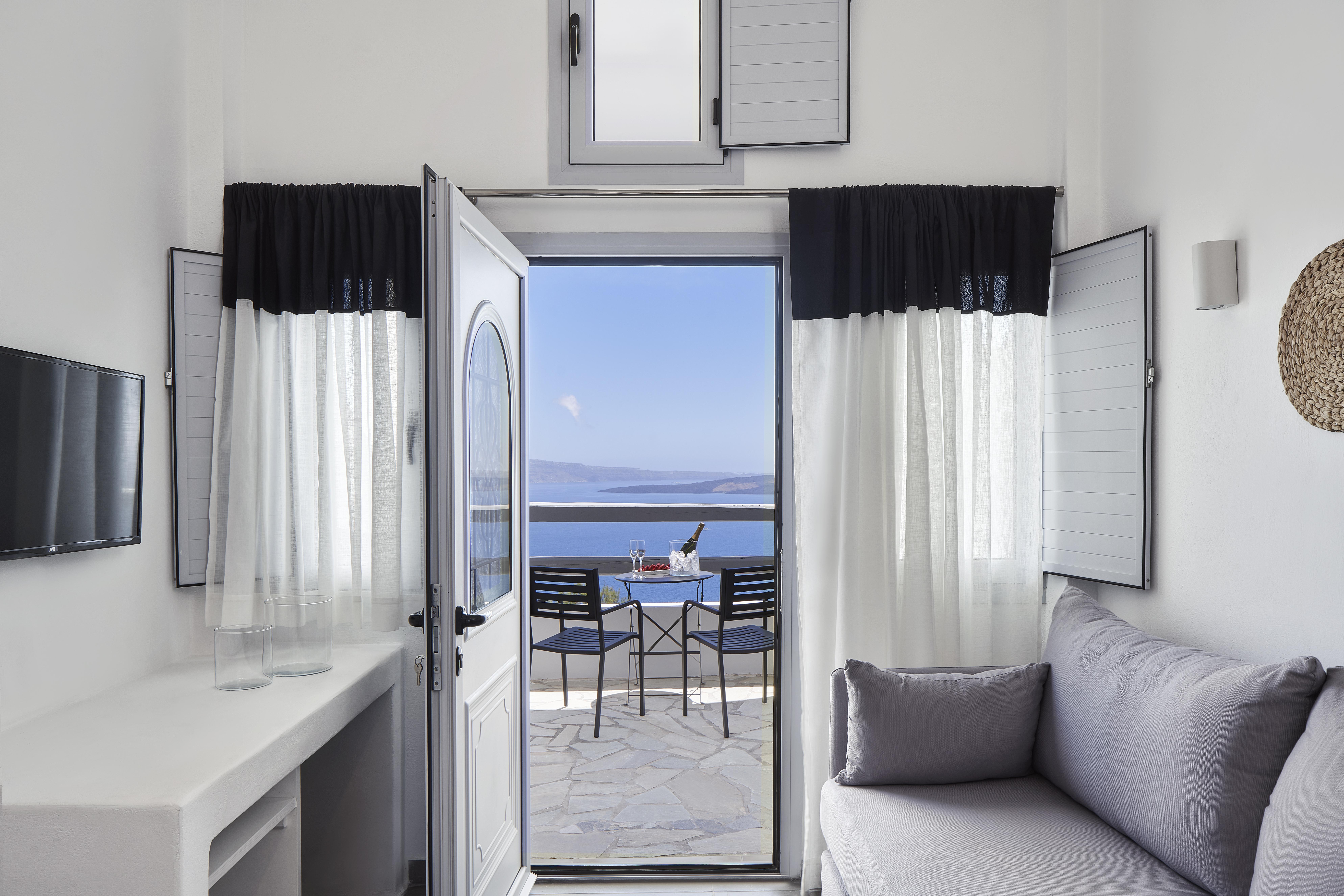 Mr And Mrs White - Santorini
