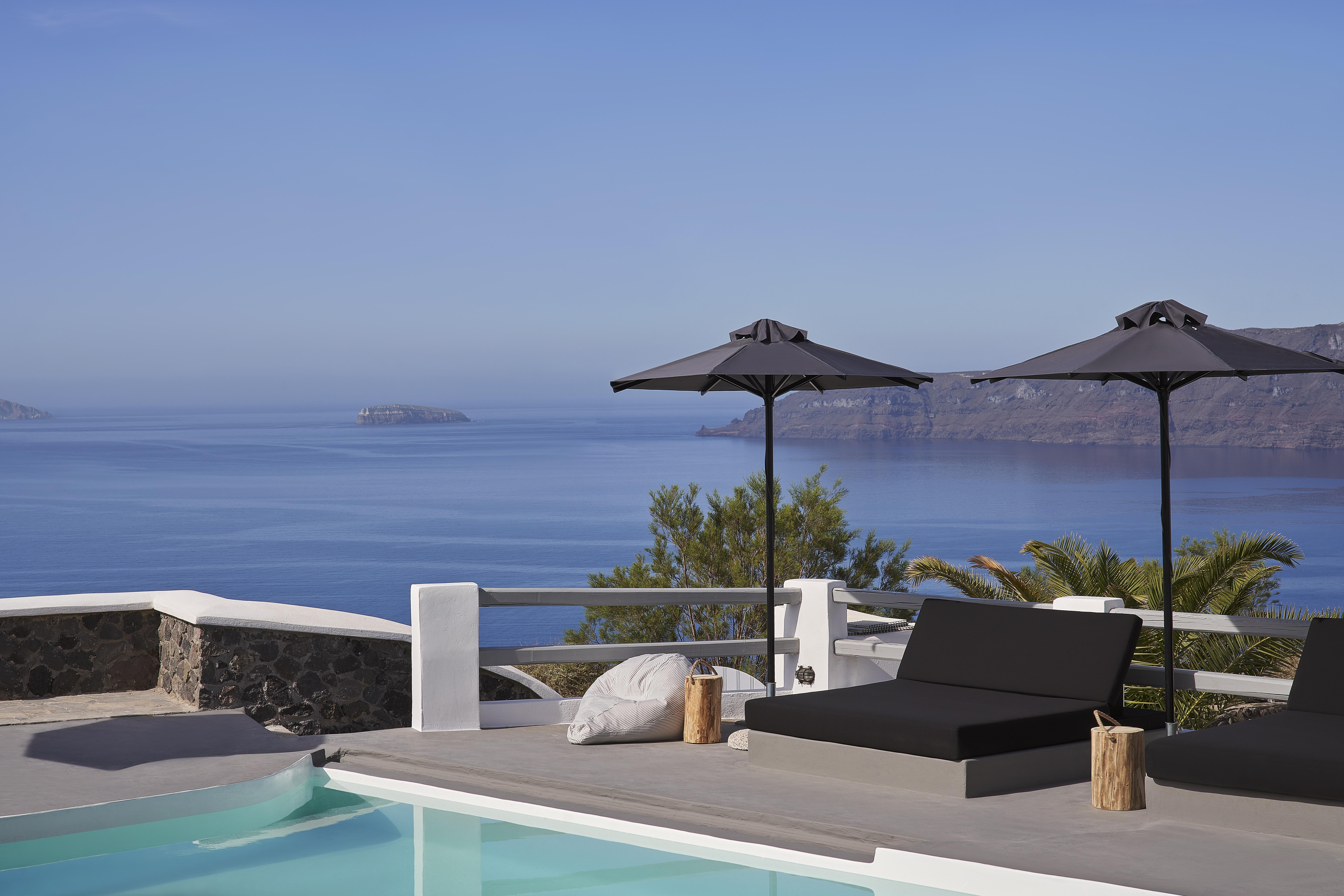 Mr And Mrs White - Santorini