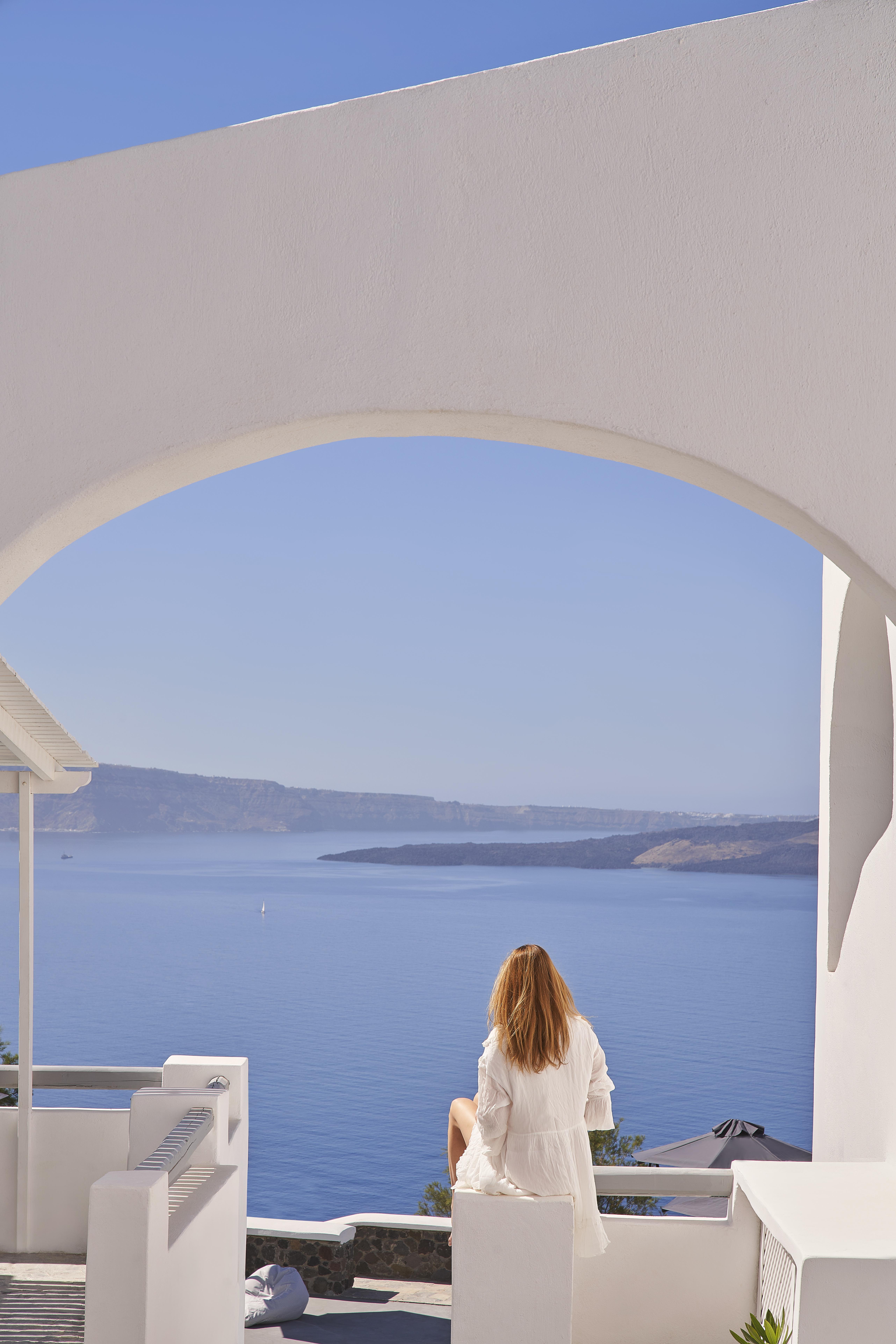 Mr And Mrs White - Santorini
