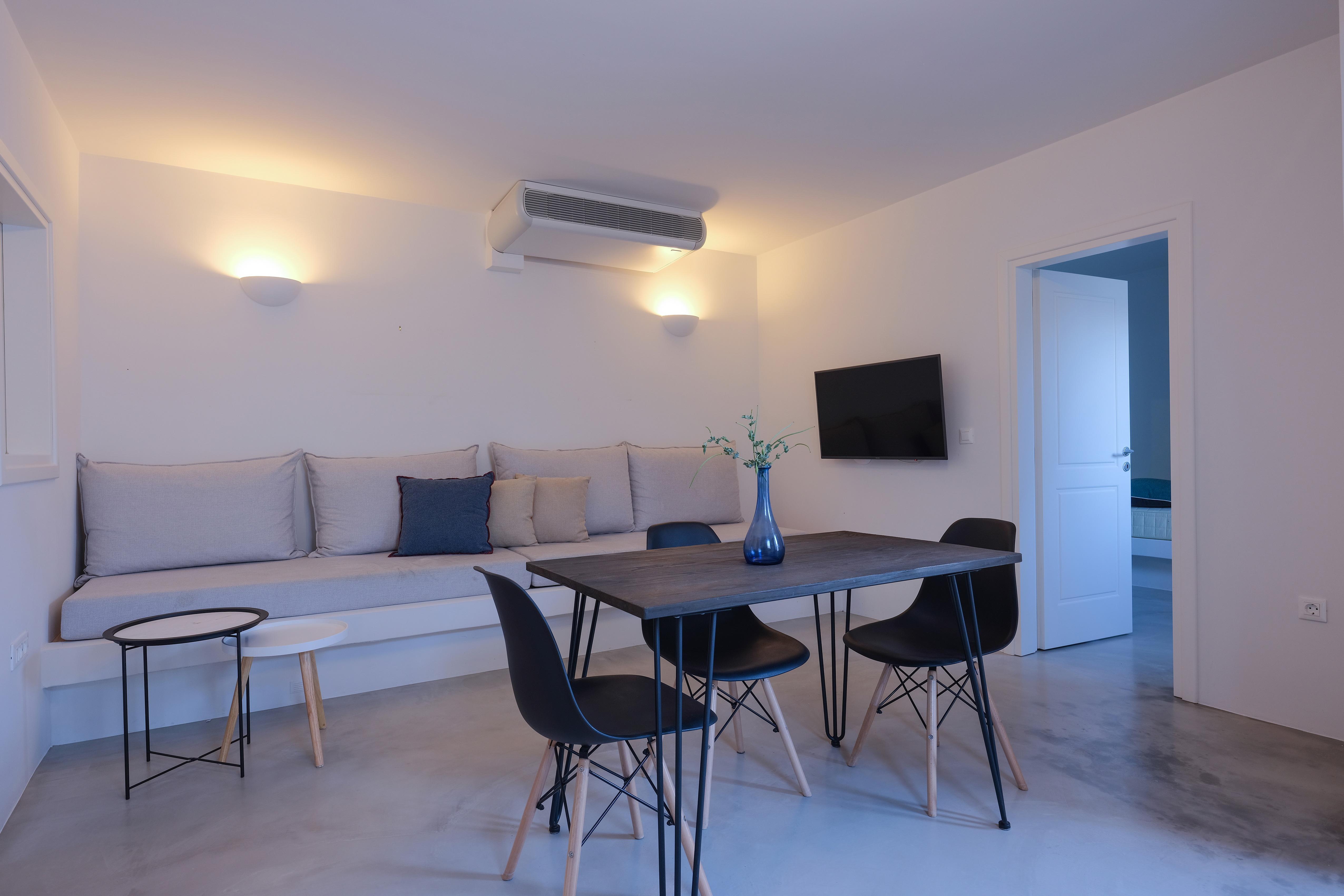 Aplada 5* Oia (Santorini)