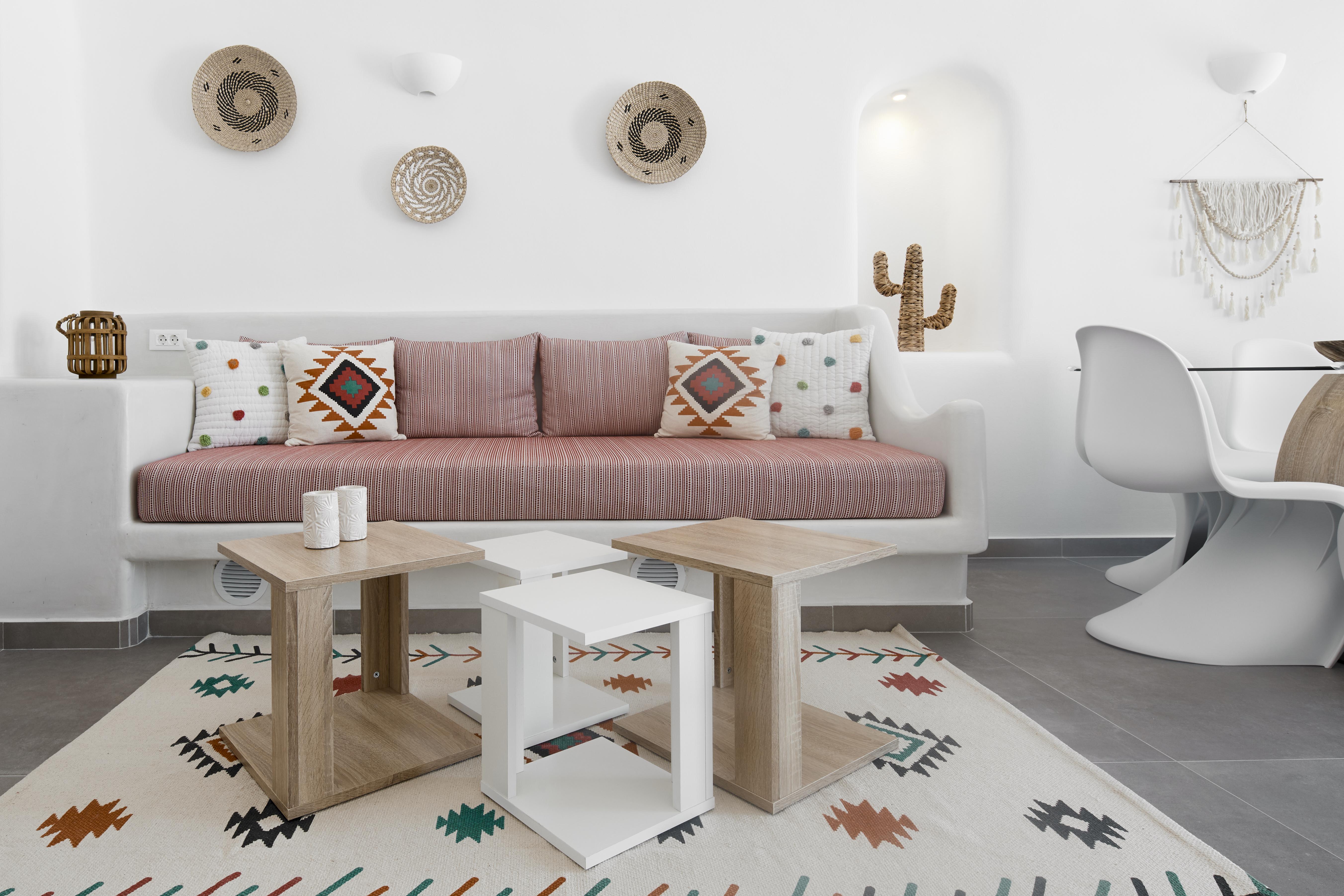 Mellow Luxury Cave Hotel Oia (Santorini)