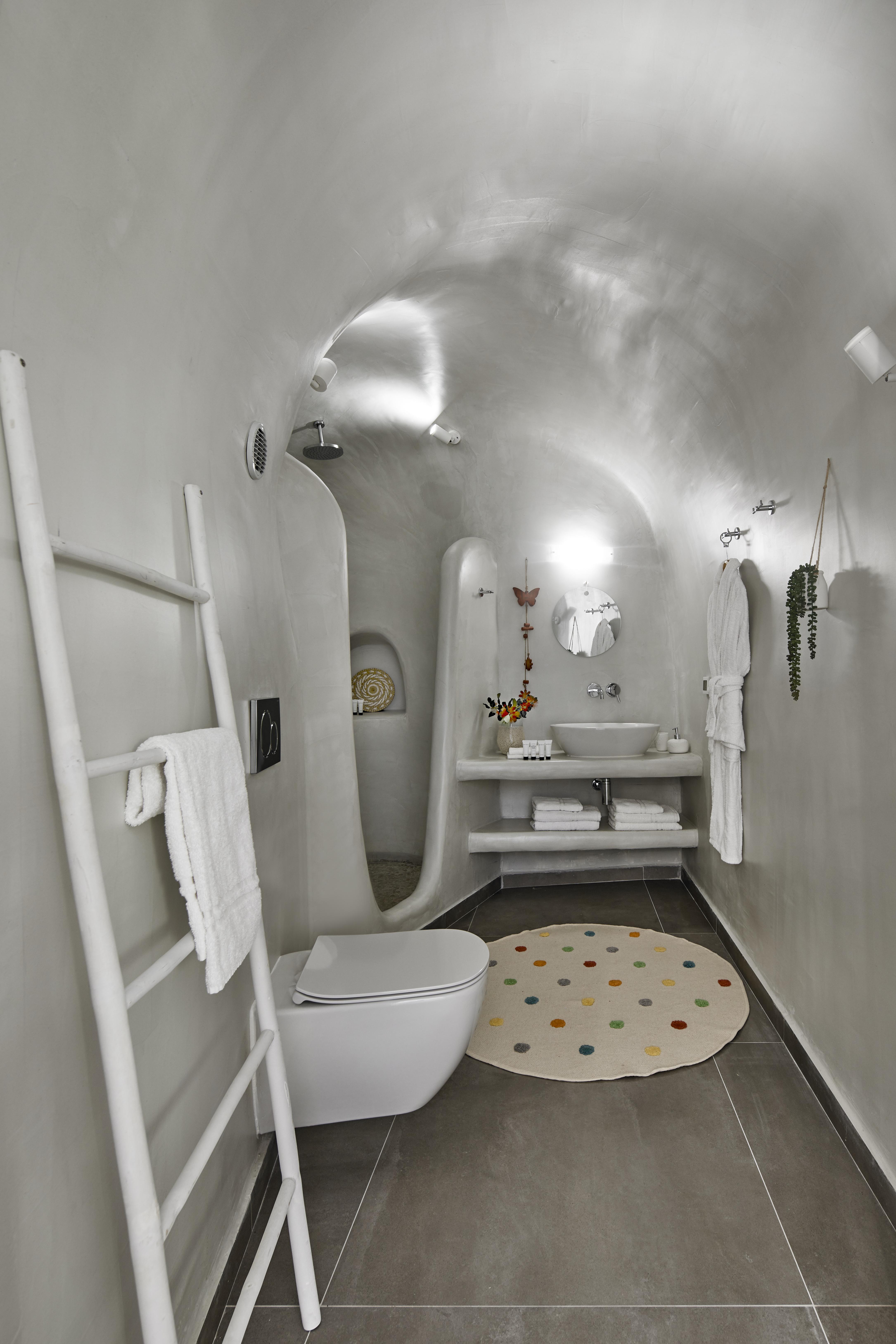 Mellow Luxury Cave Hotel 3*