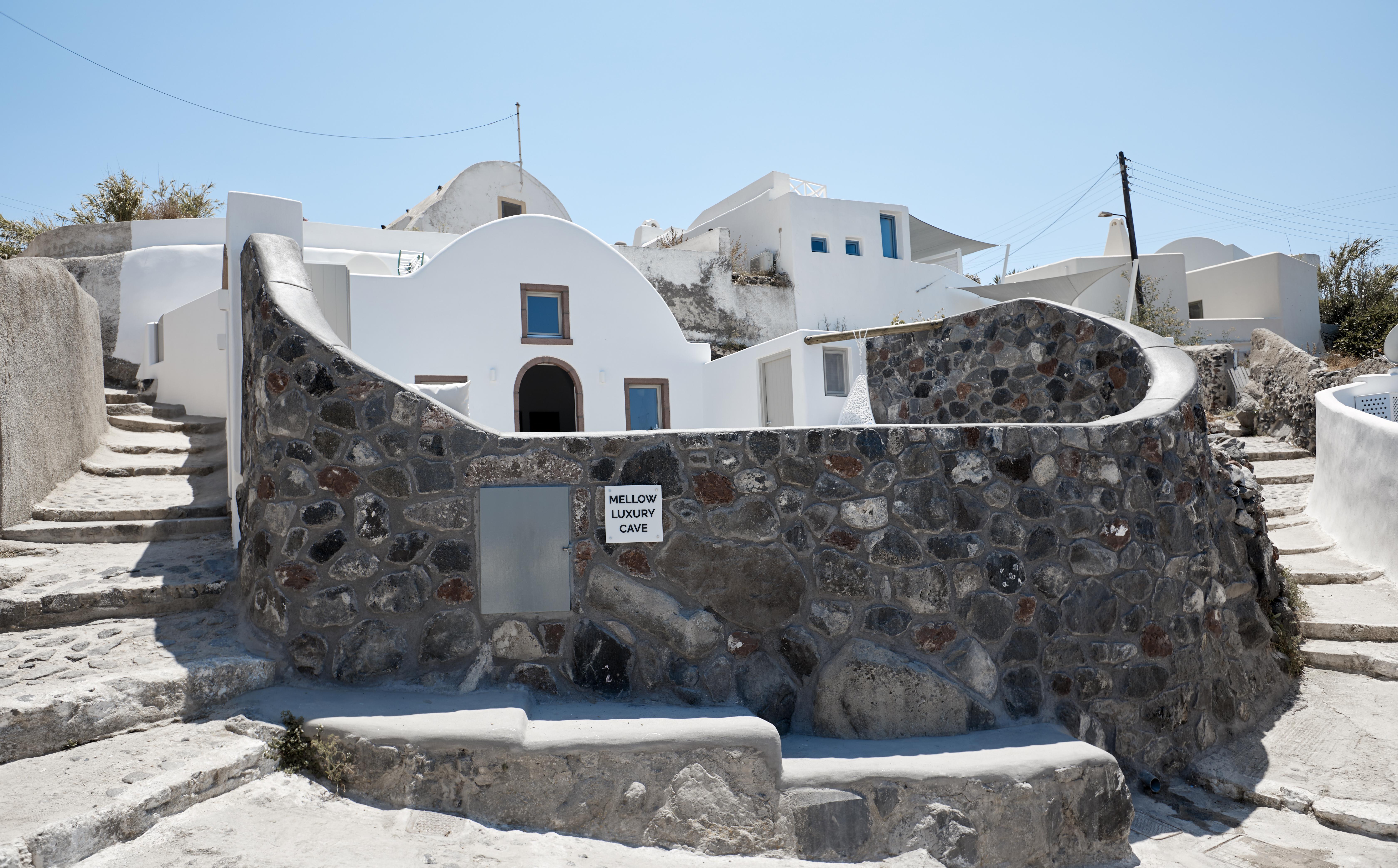 Hotel Mellow Luxury Cave Oia (Santorini)