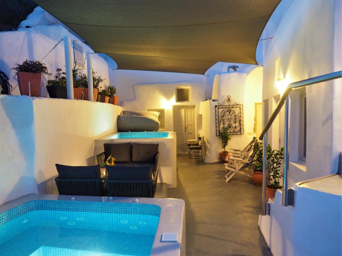 Aqua & Terra Traditional Cave Villa