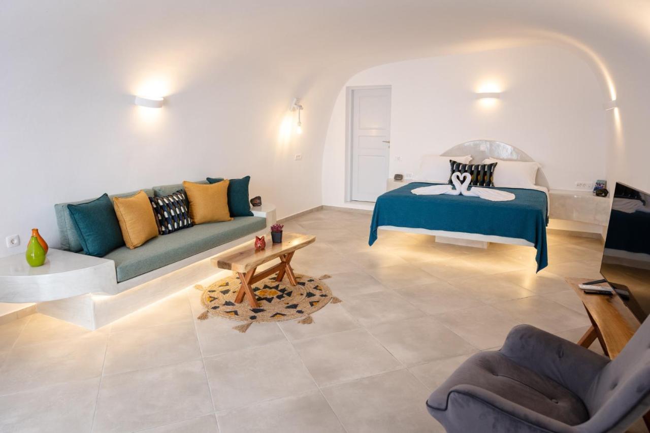 Sunborn * Oia (Santorini)