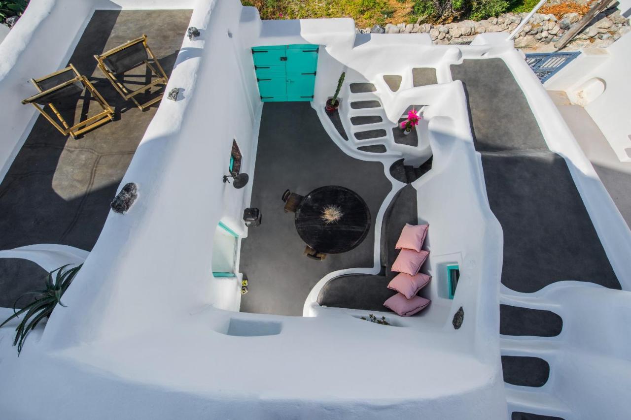 Sophia Finikia Oia (Santorini)
