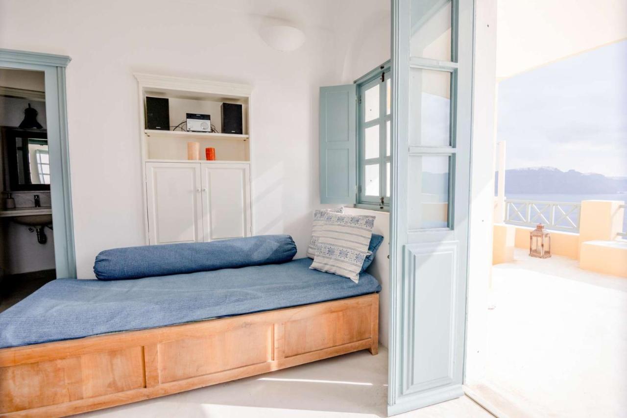 Zoe Aegeas Traditional Aparthotel 3*