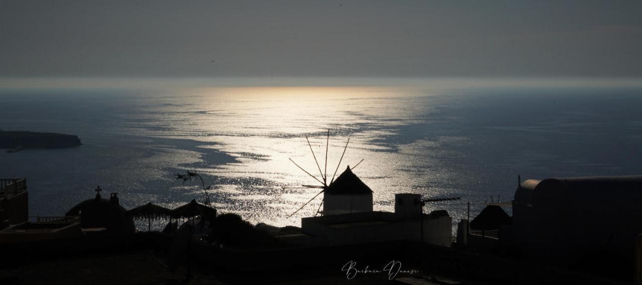 Oasis With Caldera View * Oia