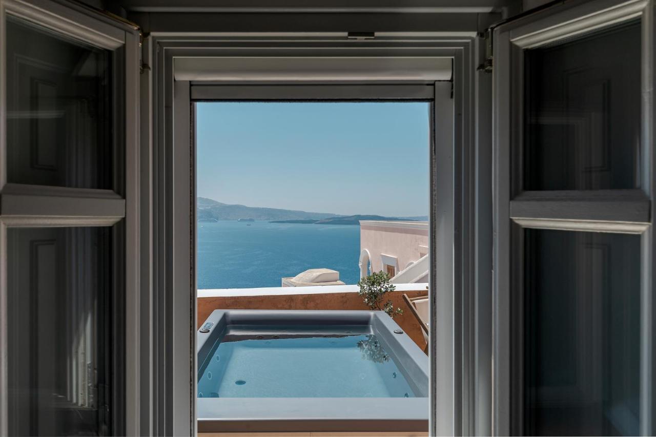 Oasis With Caldera View Oia