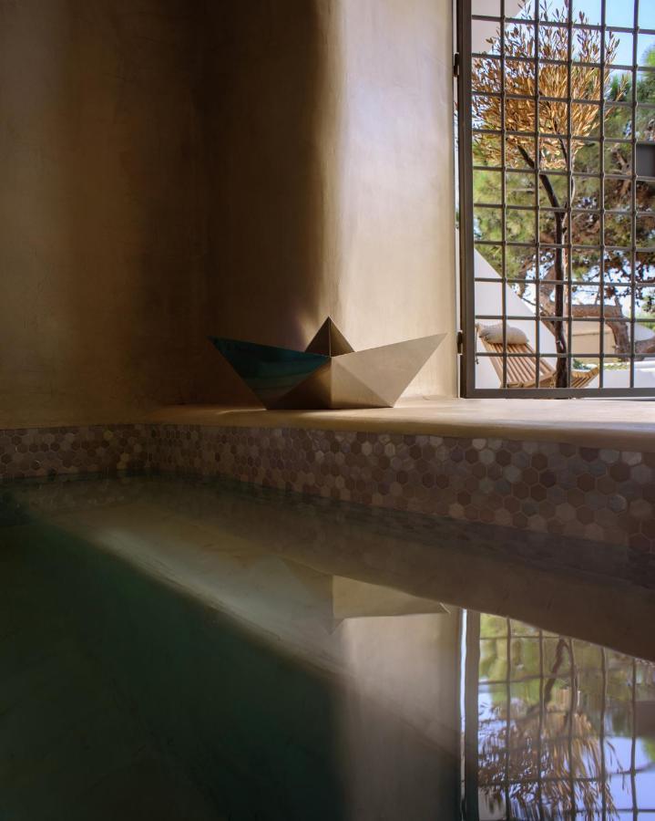 Treasures Art Oia (Santorini)
