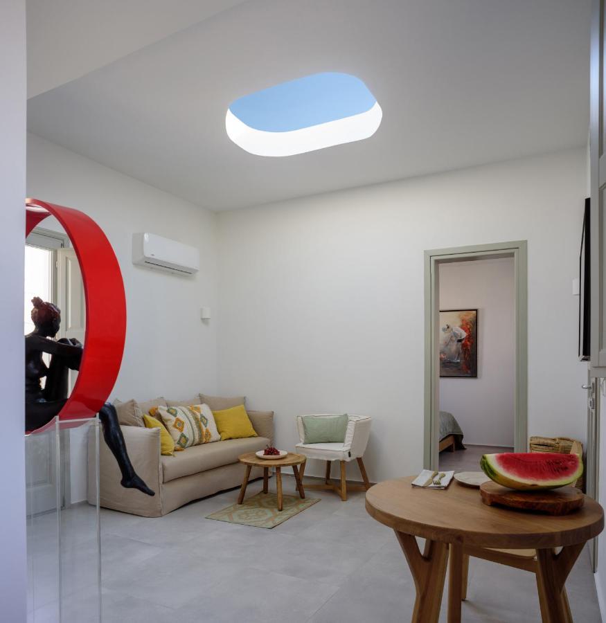 Treasures Art Apartment