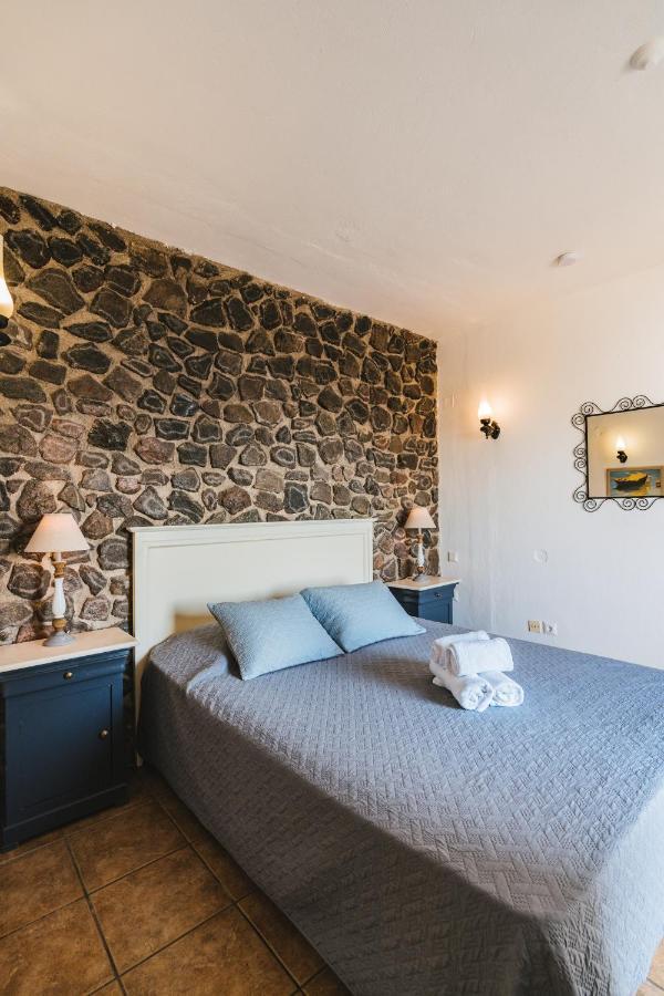 Aspa 3* Oia (Santorini)
