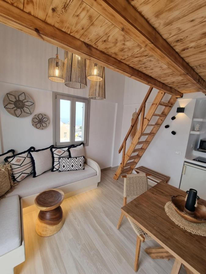 Lovely House At Village Center * Oia (Santorini)