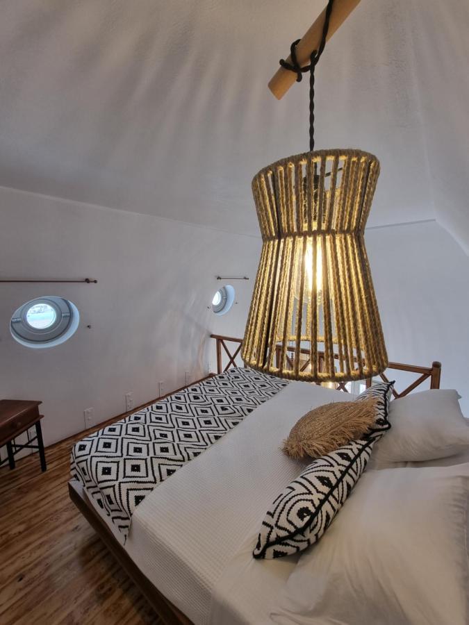 Lovely House At Village Center Oia (Santorini)