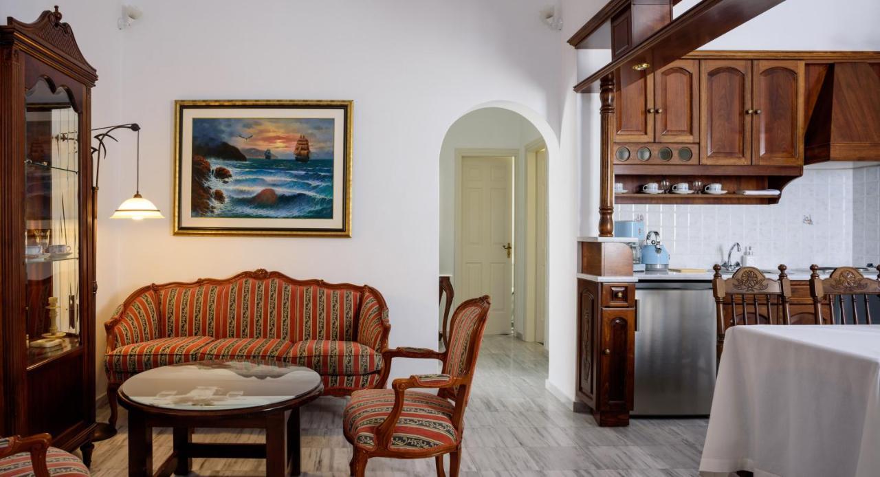 Aparthotel Nikos 4*