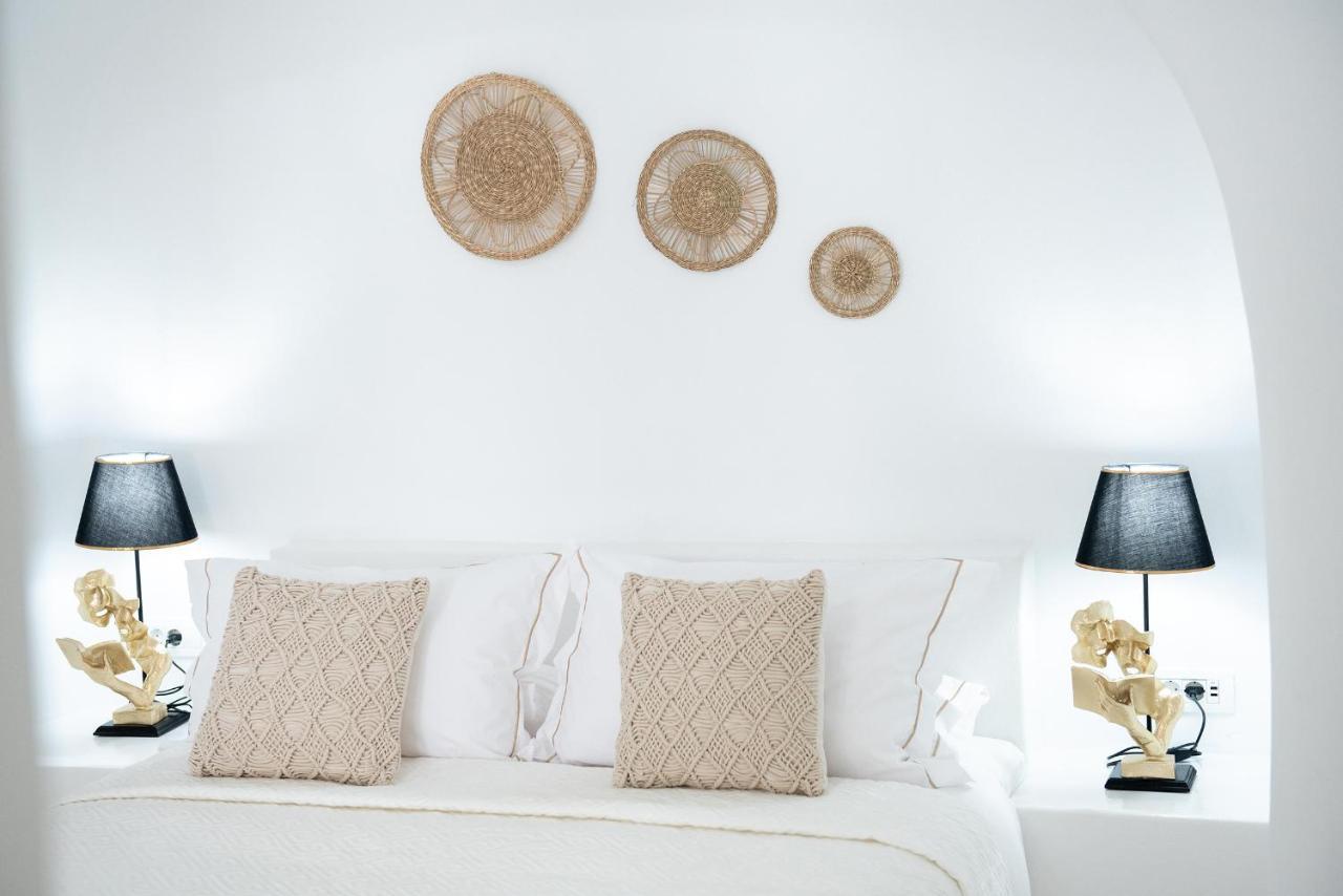 Ambi Santorini Villa *