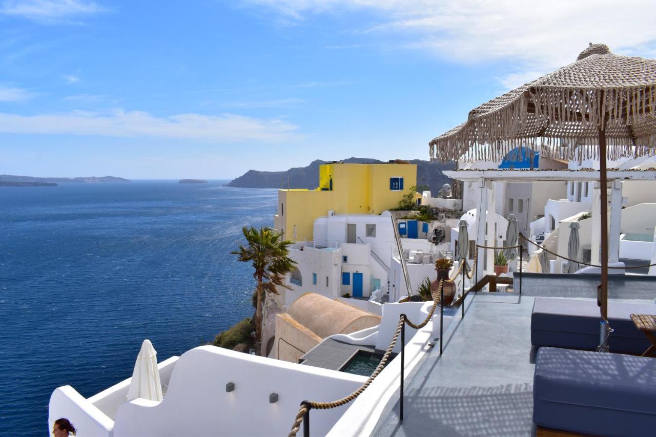 Oinos Luxury Caldera Villa Ia