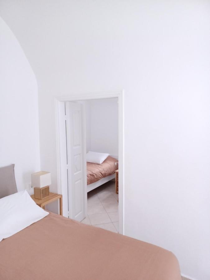 Apartment Top *