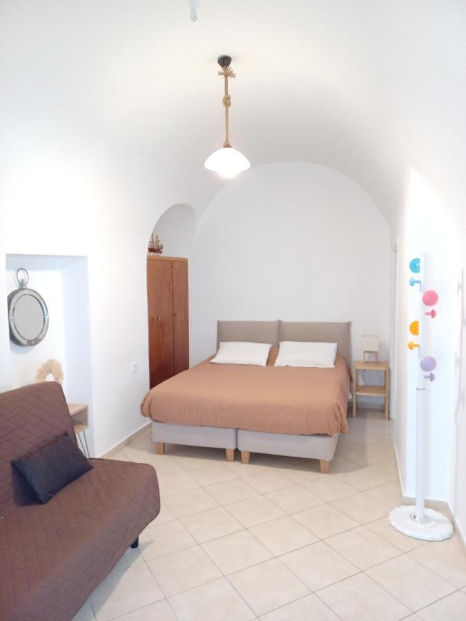 Top Oia (Santorini)