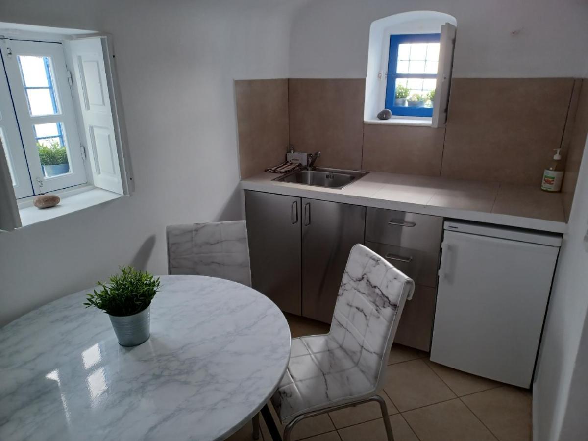 Top Apartment