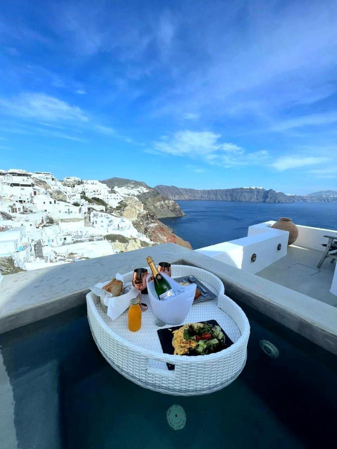 Rhenia's Hotel 4*