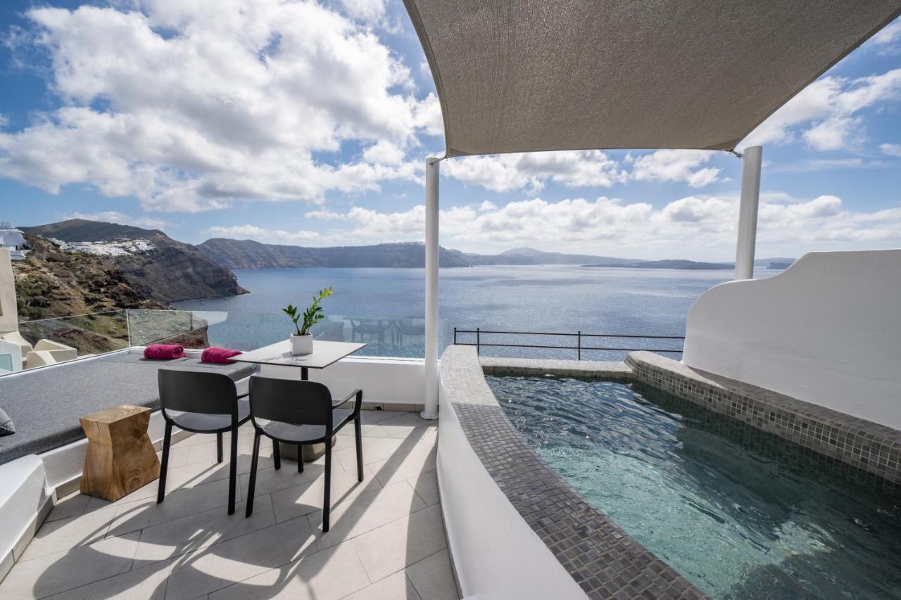 Villa Virginia's Cave Oia (Santorini)