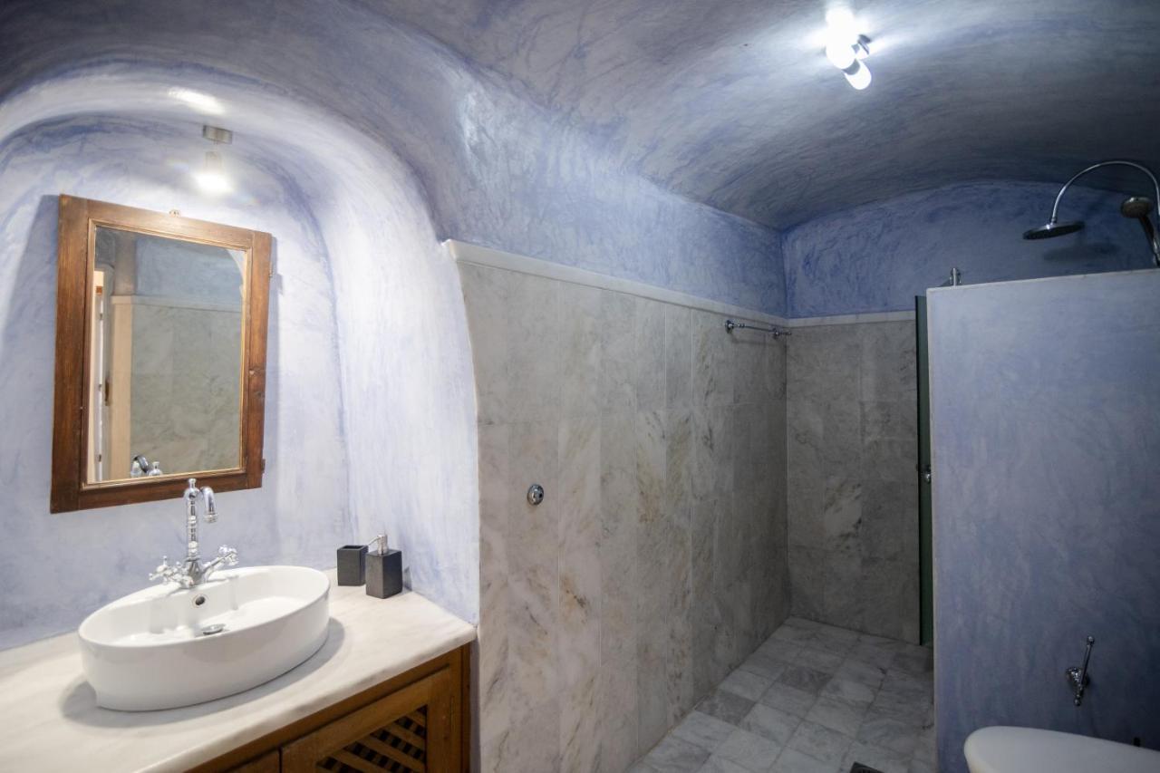 Ambrosia * Oia (Santorini)