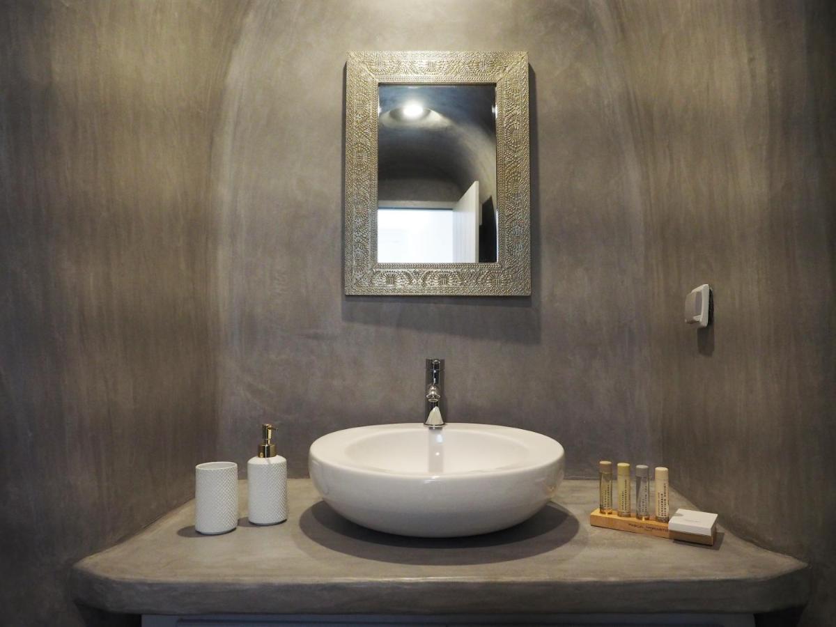 Danae Santorini 4*