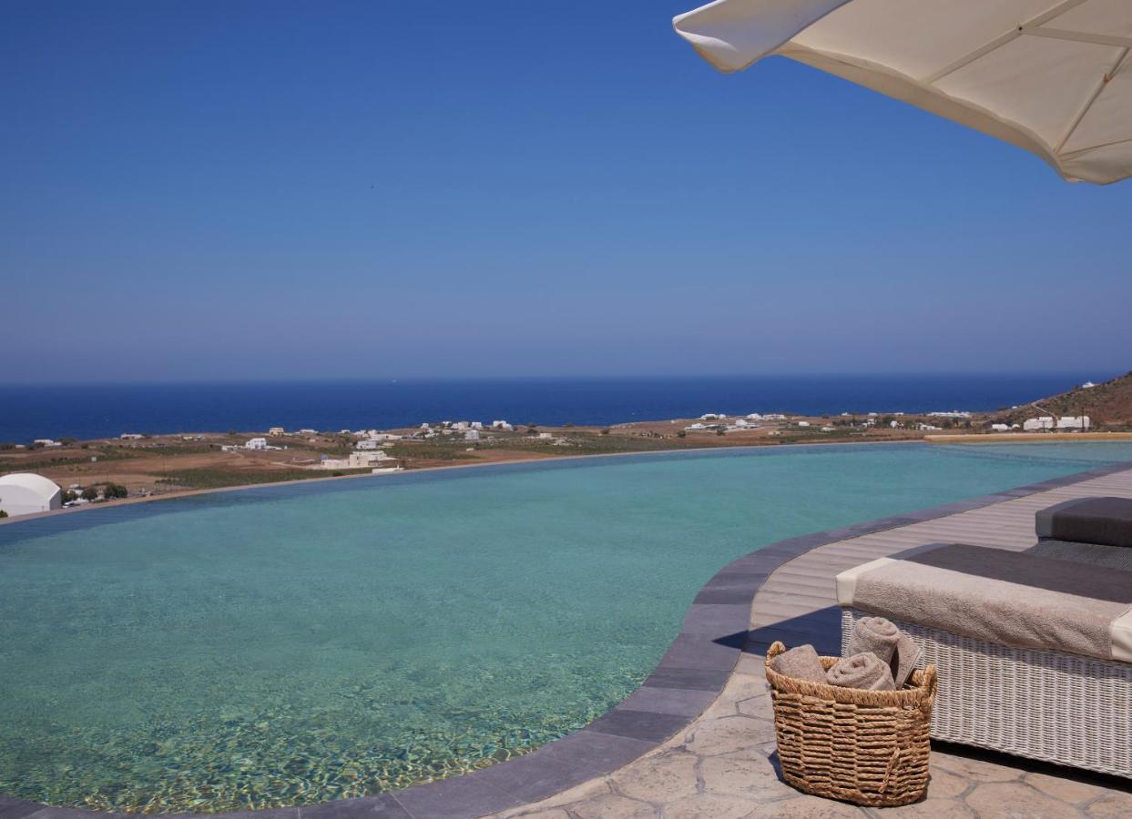 Danae Santorini Hotel 4*