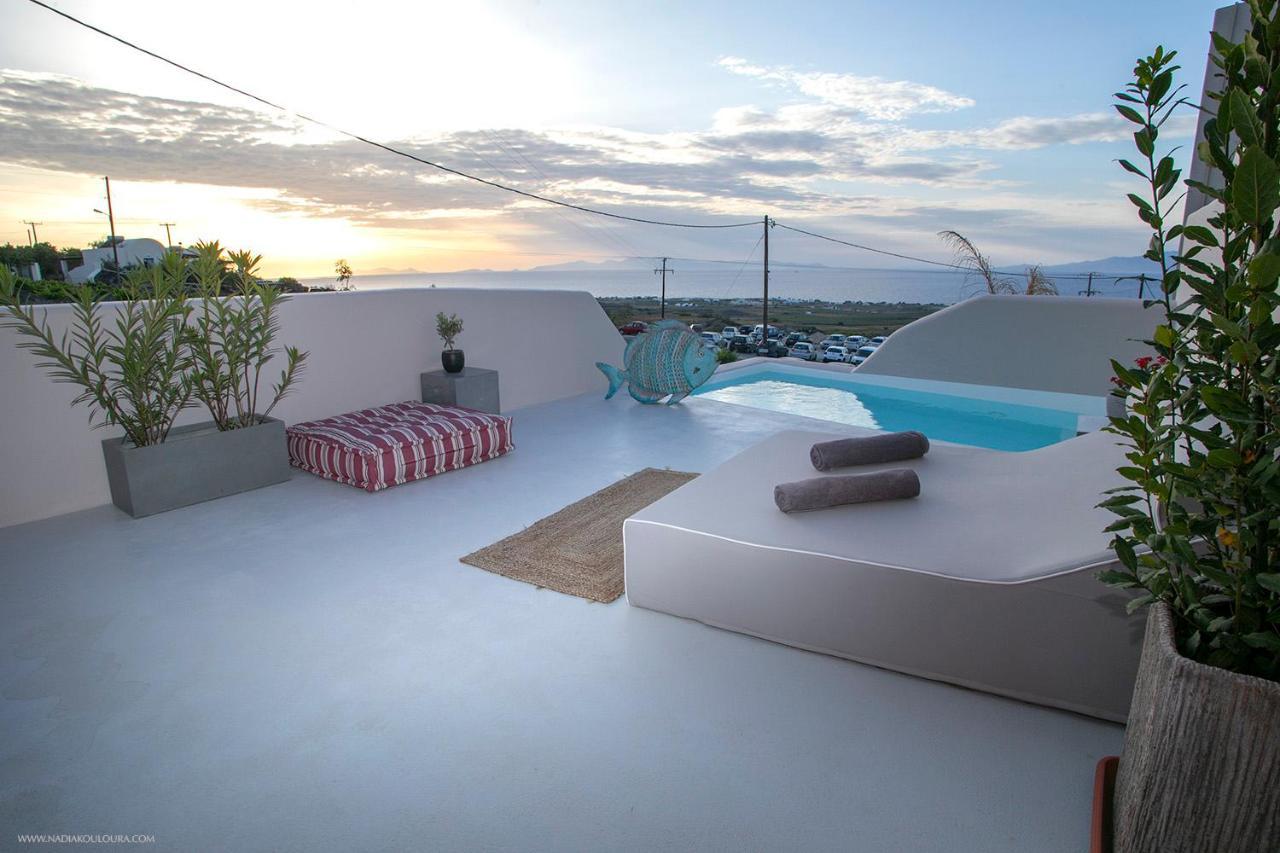 Pink Freud Santorini Villa Oia (Santorini)