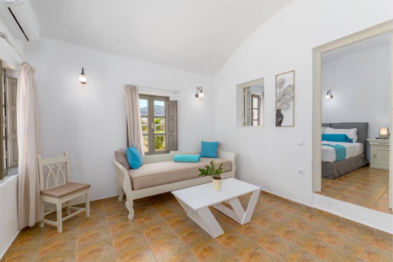 En Plo Boutique 4* Oia (Santorini)