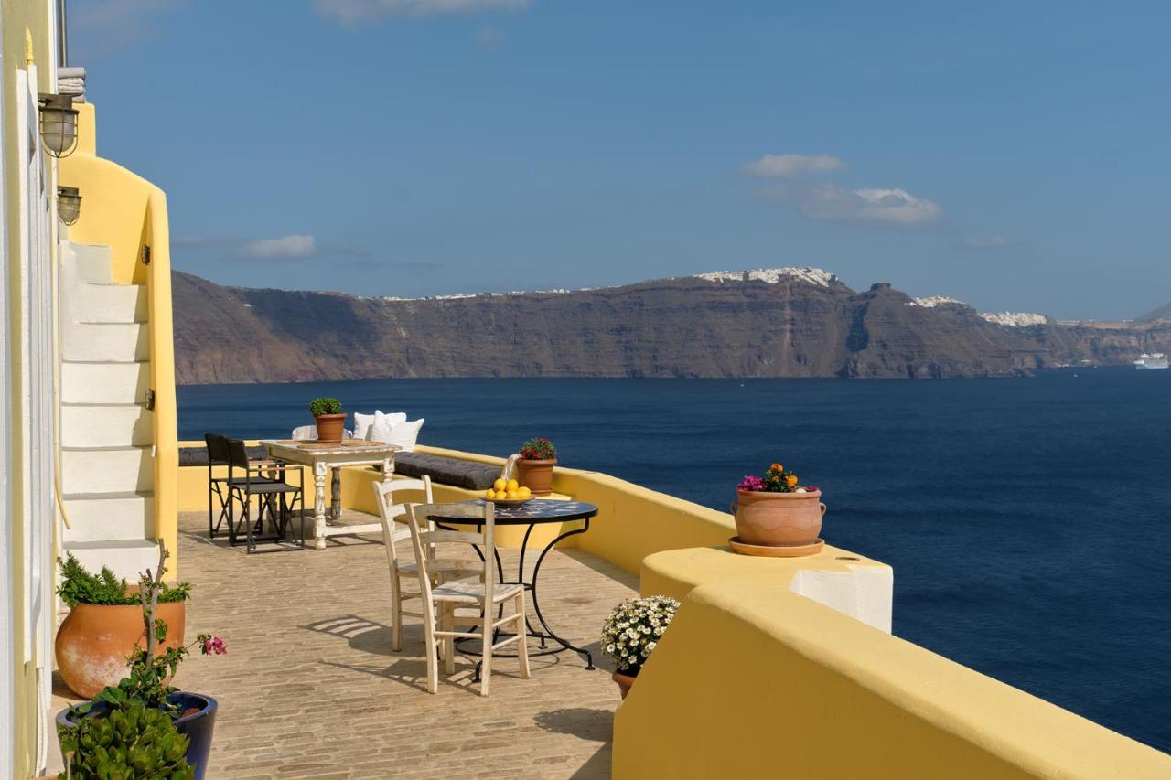 Ilivatos - Elegant On The Caldera's Edge Villa