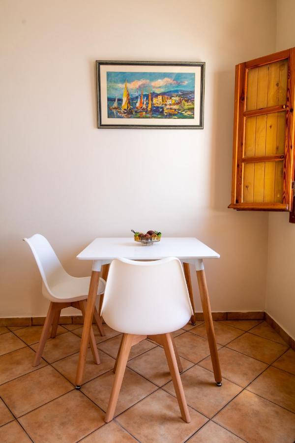 Guest house Ostria Caldera