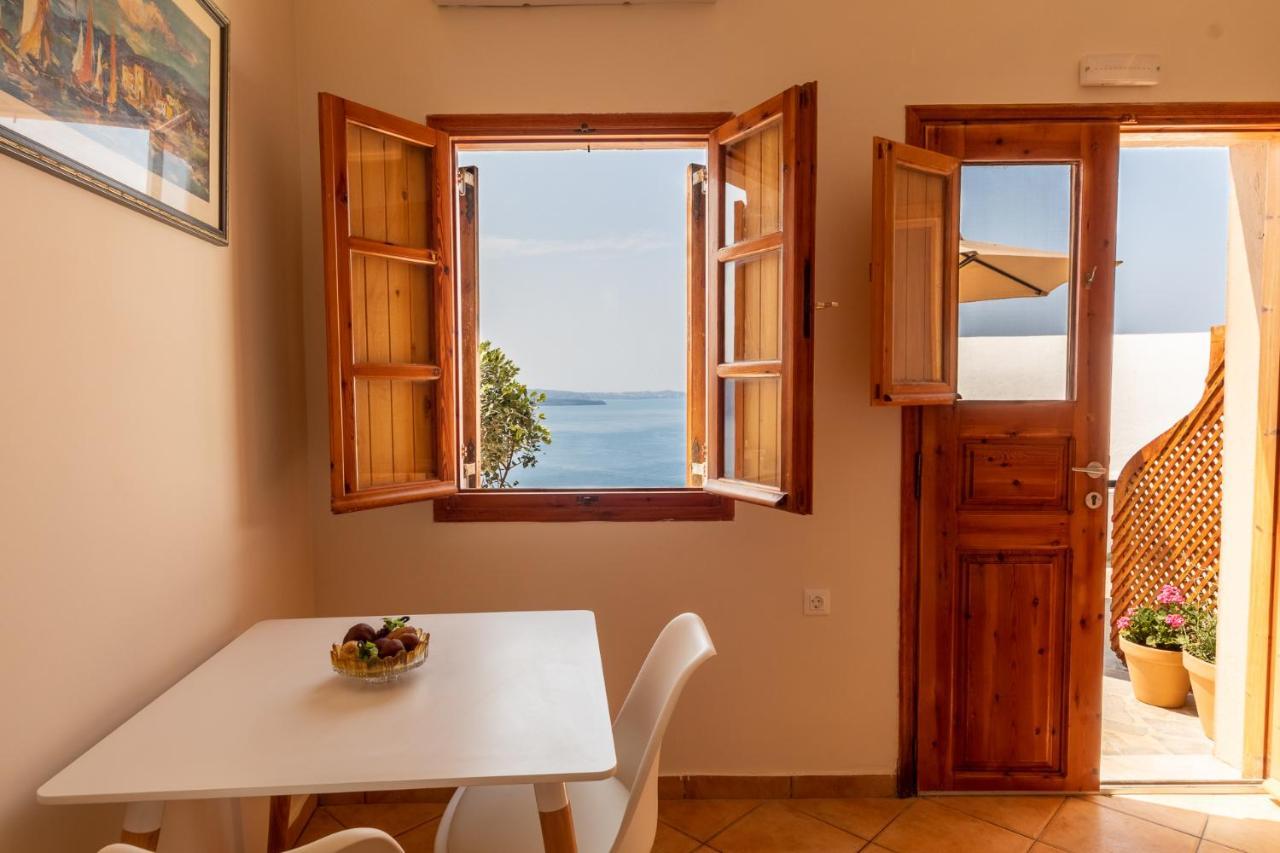 Guest house Ostria Caldera Oia (Santorini)