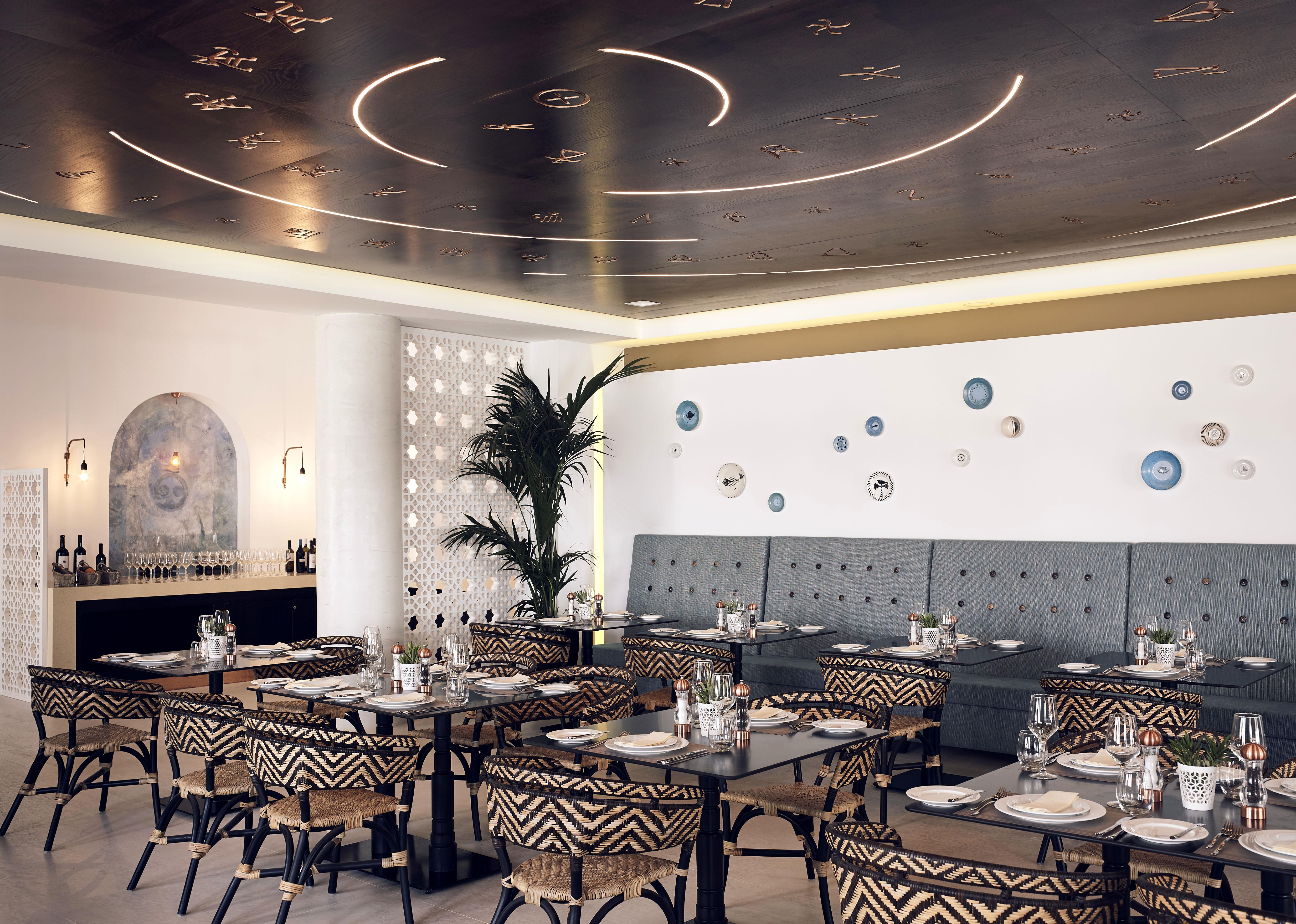 Santo Pure & 5* Oia (Santorini)