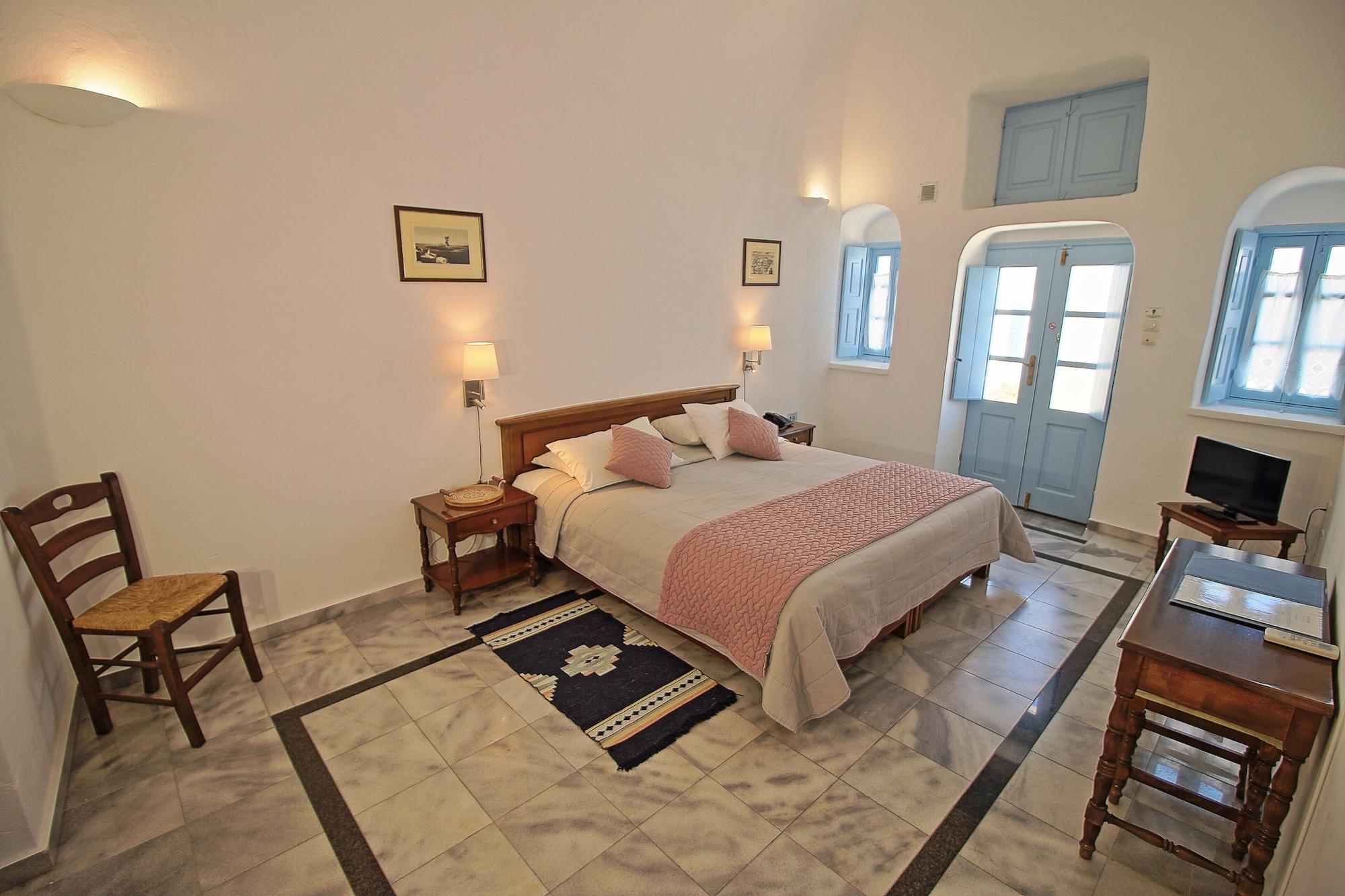 Aethrio Aparthotel 4*