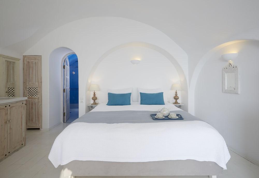 Azalea Holiday home Oia (Santorini)