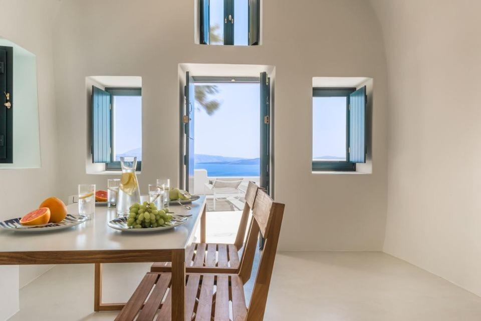 Villa Pina Caldera Residence Oia Santorini