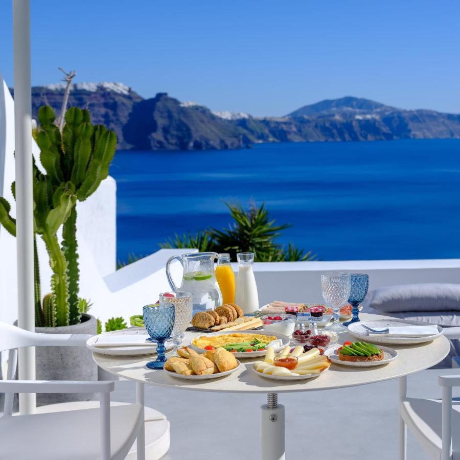 Lcv Oia Lathouri Cave Villa With Heated Plunge Pool Villa Oia (Santorini)