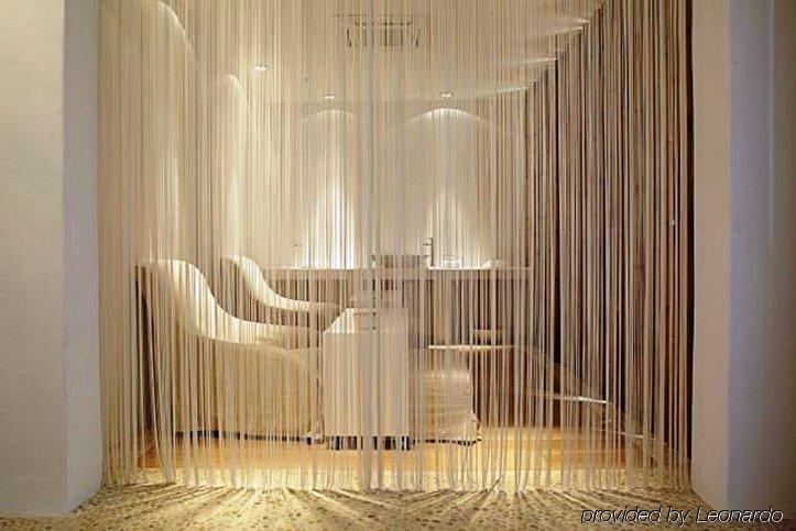 Hotel Katikies Kirini Santorini - The Leading Of The World