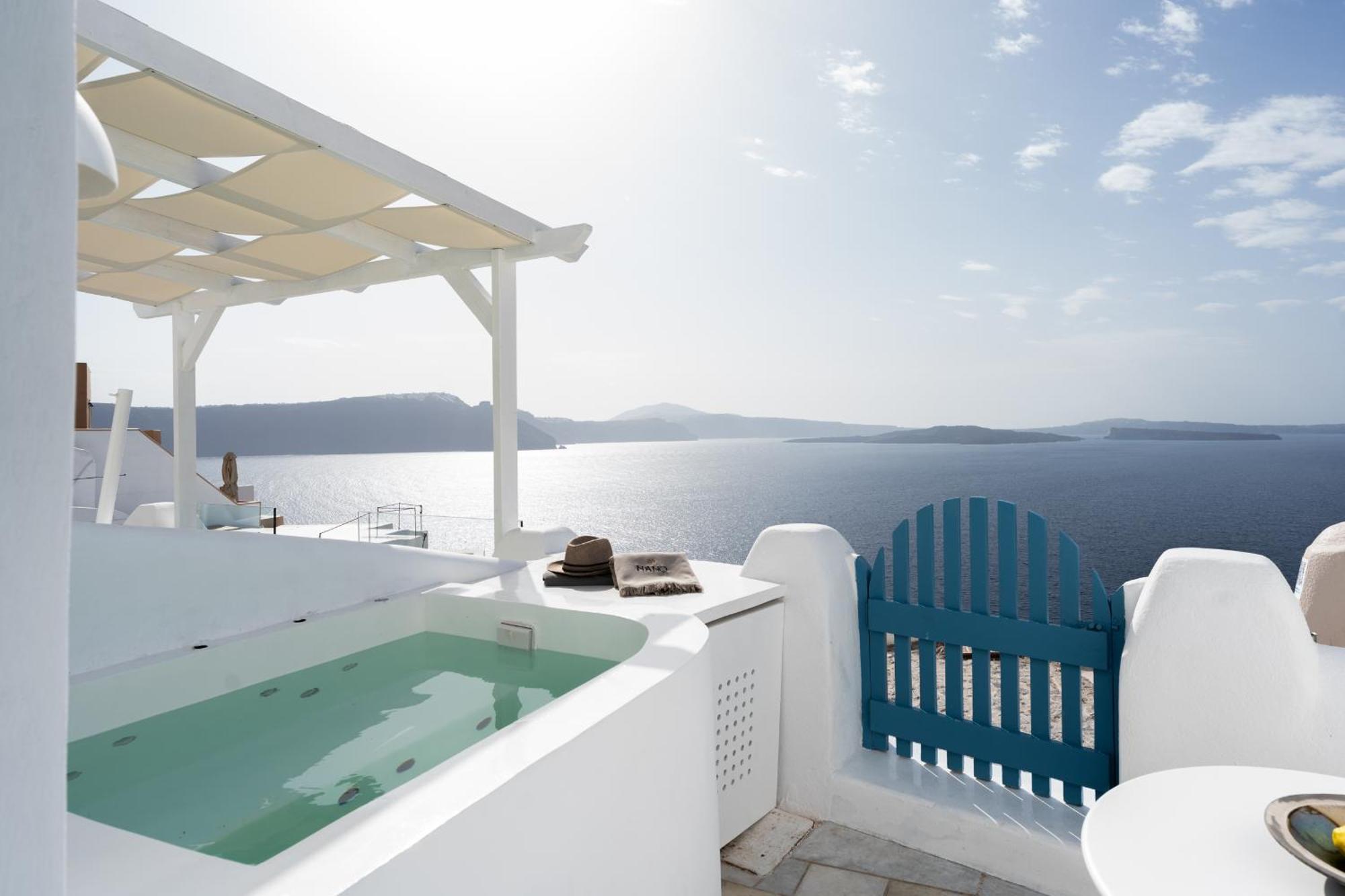Nano Armonia Oia (Santorini)